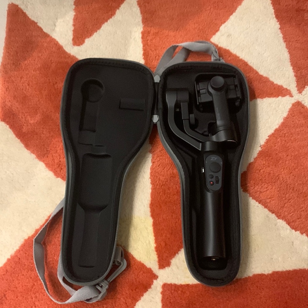 Zhiyun Smooth-Q 3-Axis Handheld Gimbal Stabilizer for Smartphone (black)